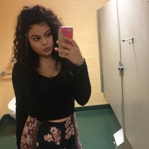 Meet your Posher, Estefany